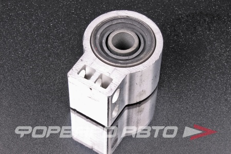 Купить Сайлентблок рычага подвески CTR GV0779