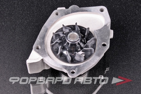 Купить Помпа охлаждения Renault Duster (10-) 2.0i LUZAR LWP0982