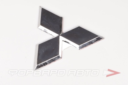 Купить Эмблема Mitsubishi хром 117х102мм (скотч) SKYWAY ME-003