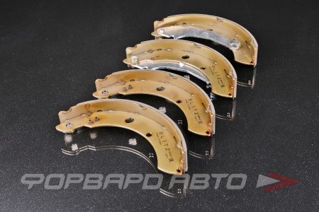 Купить Колодки тормозные барабанные BLITZ BB5068