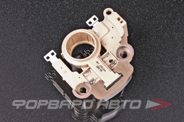 Реле регулятор генератора (Mitsubishi Pajero, Canter, Galant) KRAUF ARM3854UT