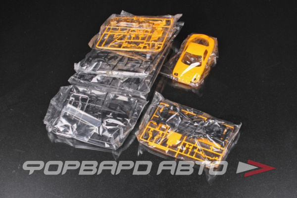 Сборная модель Mazda RX-7 Takahashi Keisuke Project D Ver. AOSHIMA 05620