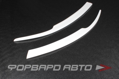 Купить Накладки фар (реснички) Mitsubishi Outlander, 2012г-  