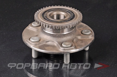 Купить Ступица заднего колеса NISSAN 43200-AU000