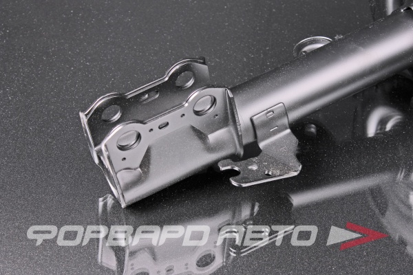 Амортизатор передний, правый KYB 3340227