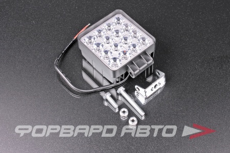 Купить Фара светодиодная OFF ROAD 107*107(126)*50мм квадратная 12V/24V 48W 6000K  16 диодов SPOT FLASH SKYWAY S07201134