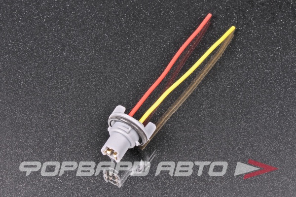 Патрон для лампы T10/W5W с проводами пластик герметичный Nord YADA 903183