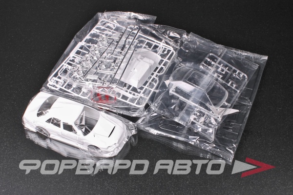 Сборная модель Nissan Skyline Uras D1 Spec Replica AOSHIMA 06877