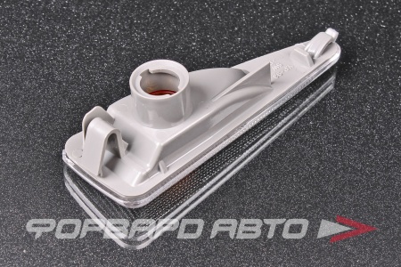 Купить Повторитель поворотника правый CX 8200602765