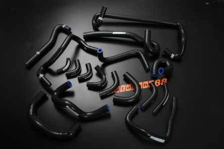 Купить Патрубки всей системы охлаждения силиконовые Nissan Skyline GT-R R32 черные (15 штук) AUTOBAHN88 