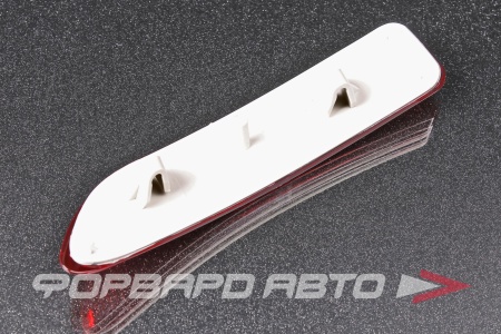 Купить Катафот/отражатель (прав) Manover MR600032R