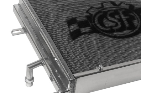 Купить Теплообменник для BMW B48/B58 F-Series, BMW F3X/F2X B58/B48 Triple-Pass Heat Exchanger w/ Rock Guard - Silver CSF RACING CSF8131