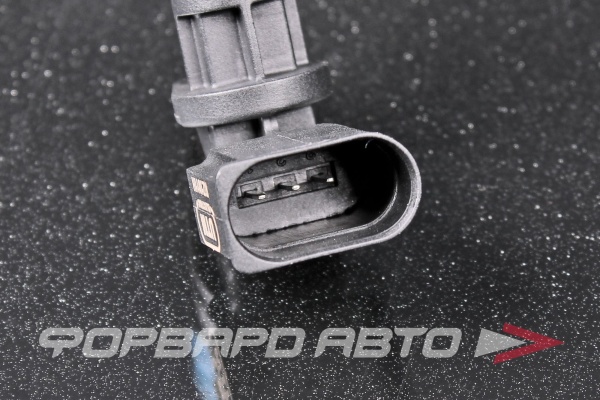 Датчик положения  распредвала ДВС, AUDI, SKODA, VOLKSWAGEN Utm RZ1011H