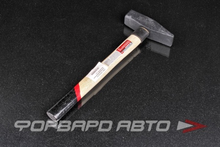 Купить Молоток слесарный 600гр деревянная ручка MATRIX 10233