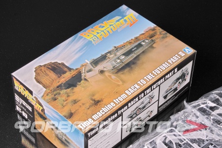 Купить Сборная модель Time machine from Back to the Future part III AOSHIMA 06438