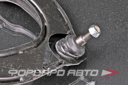 Купить Рычаг подвески, правый CTR CQ0126R