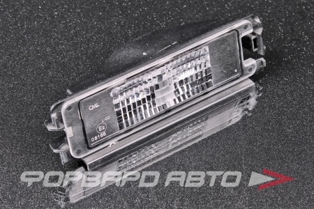 Купить Фонарь освещения номерного знака RENAULT 8200957874