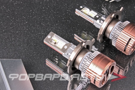 Купить Светодиодные фары головного света P12/H4 с вентилятором 12V 65W 6000Lm 5500K AOZOOM P12/H4 12V