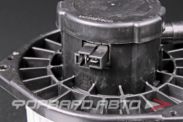 Вентилятор отопителя Mitsubishi L200 (08-)/Pajero Sport (08-) KRAUF MZZ0415CD