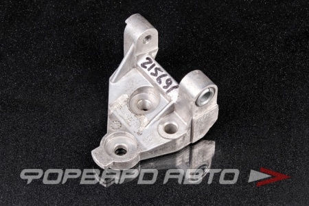 Купить Кронштейн генератора 21214 нижний (оригинал) АвтоВАЗ 21214-3701650