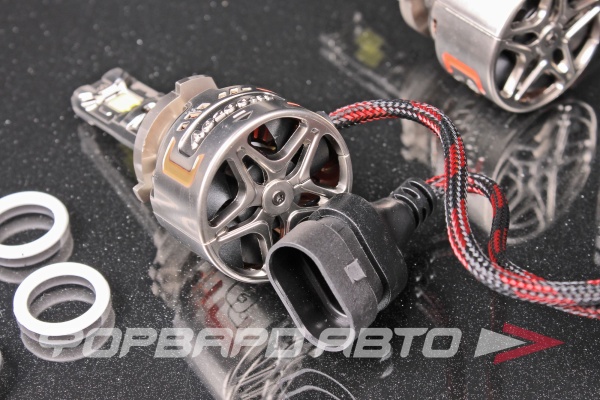 Светодиодные лампы головного света P13/9005/9006/9012  с вентилятором 12V 100W 11000Lm 5500K AOZOOM P13/HB3 12V